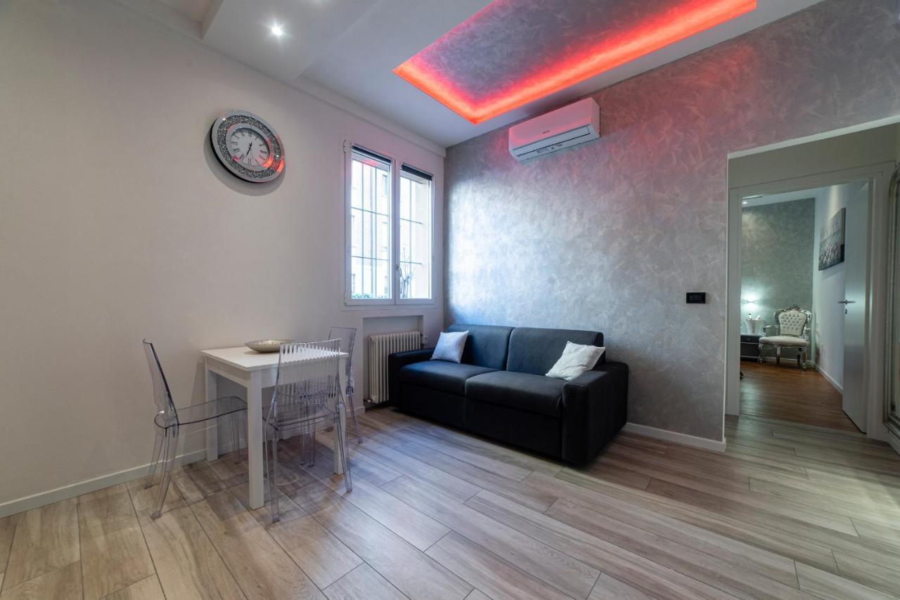 Fashion Apartment Silver Bologna Exterior photo